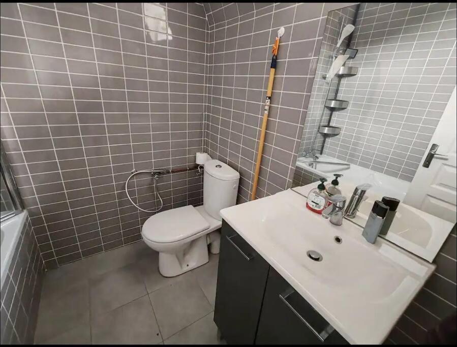 Un Appartement Dans Un Chateau Deauville Bagian luar foto